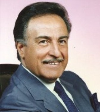 Yaşar Özel